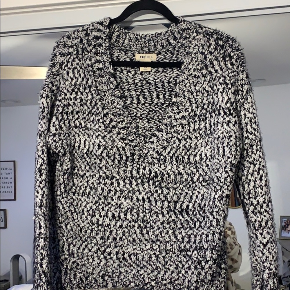 V Neck Sweater